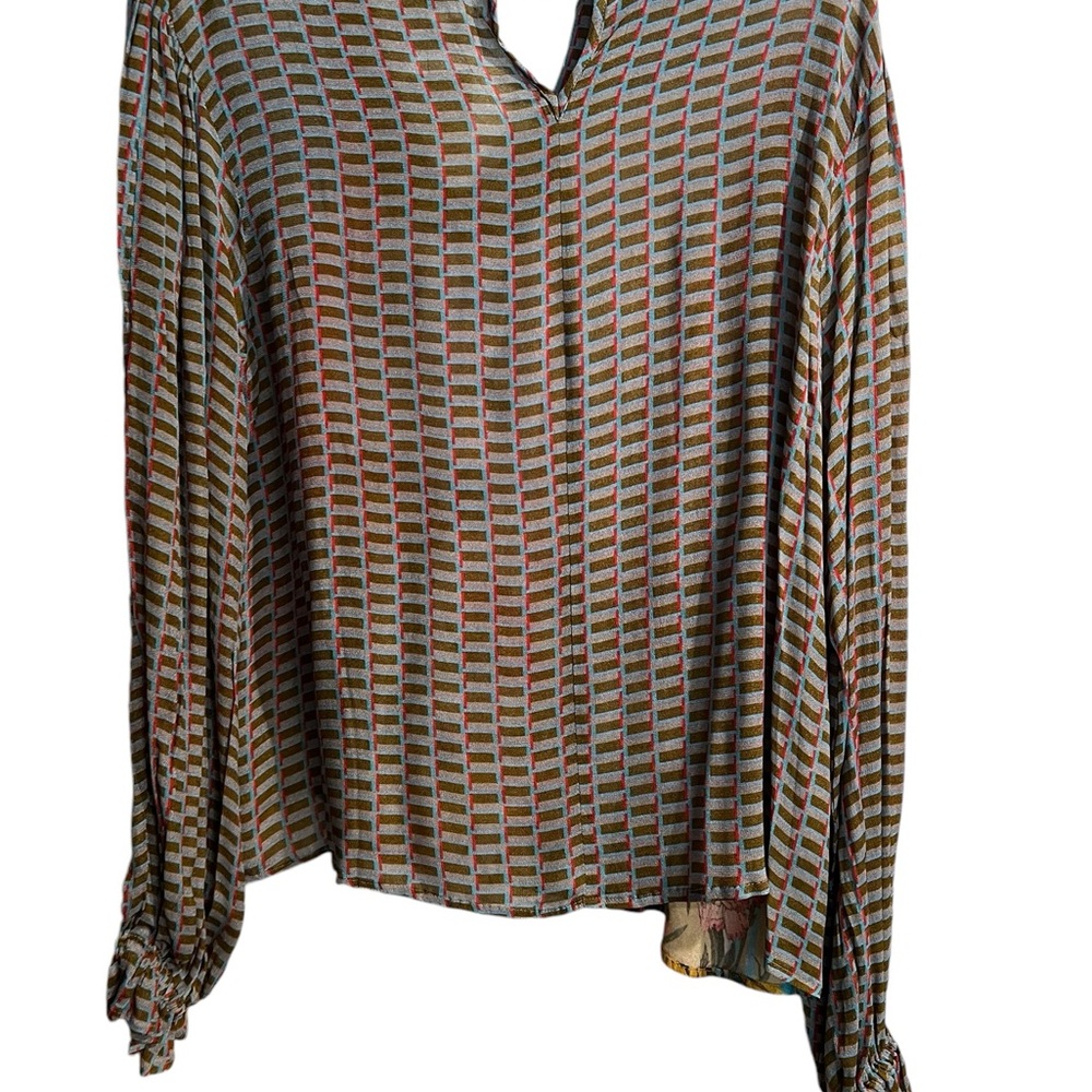 NWT Anthropologie blouse beautiful flower design on front checked back - Picture 2 of 8